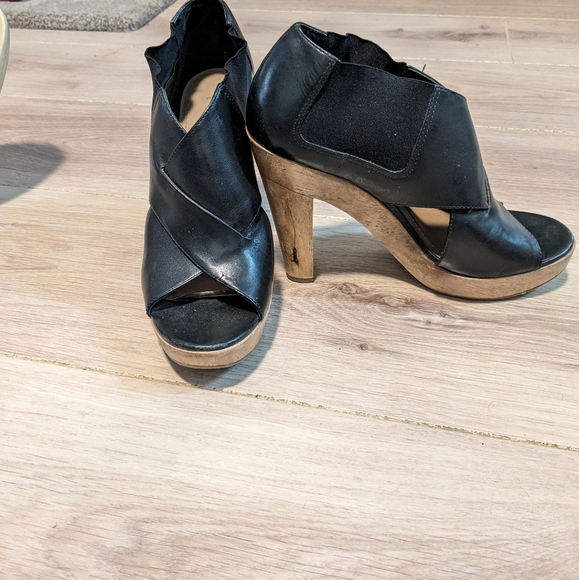 Theory leather/wood heeled sandals Sz 36.5/6 - Picture 2 of 11